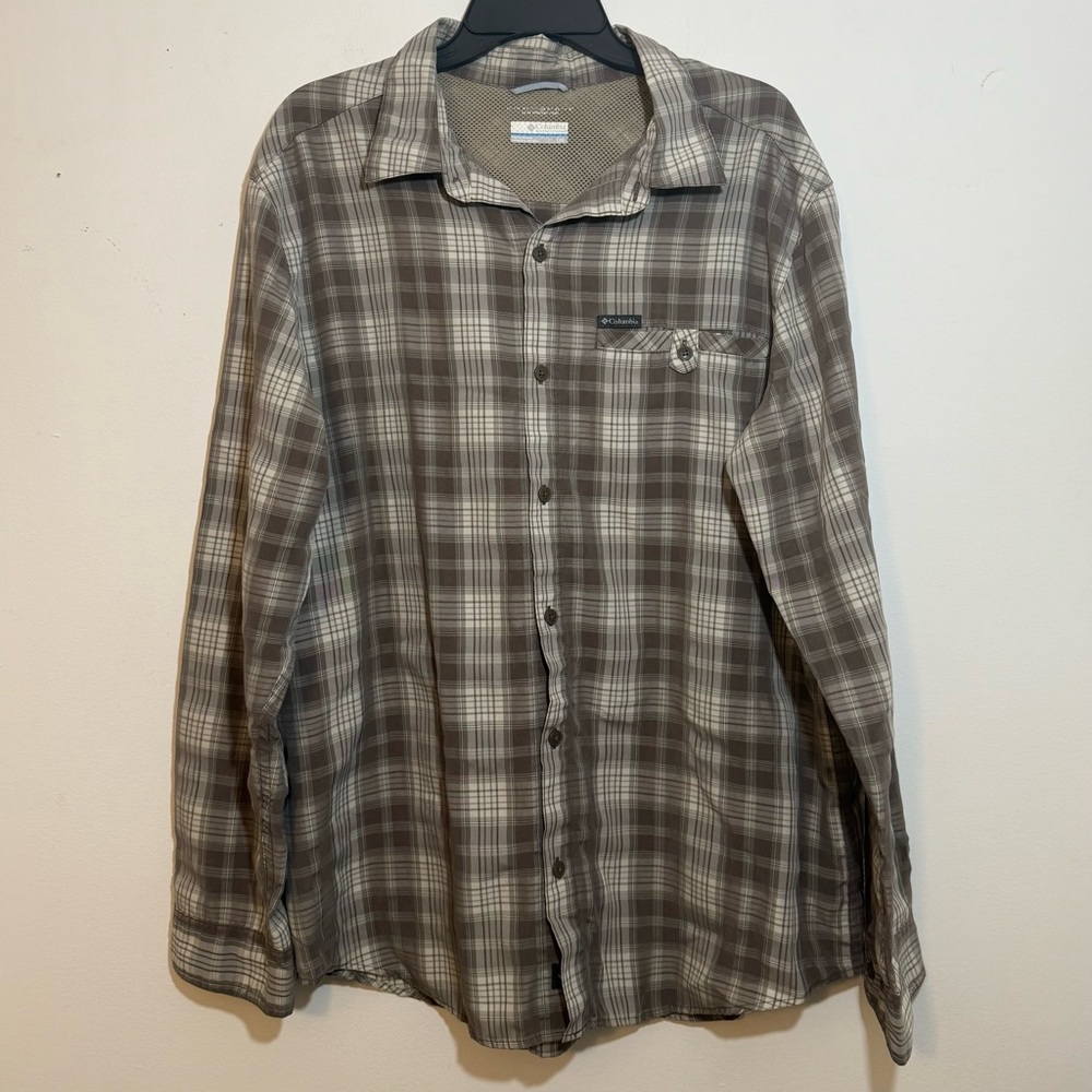 Columbia Omni-Shade Plaid Button Up Shirt Mens L Long Sleeve Outdoors